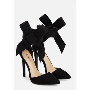 🖤 just fab ankle strap bow || pump 🖤